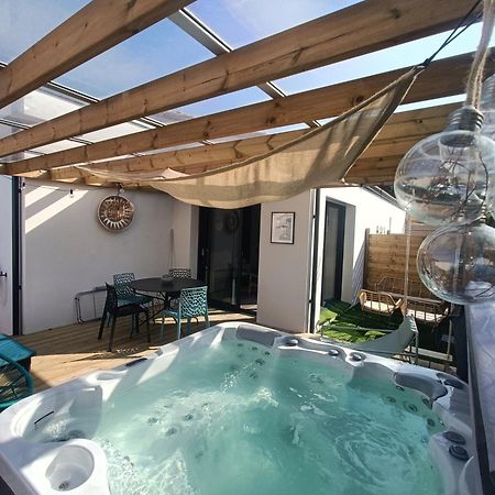 Apb Spa Locations Avec Jacuzzi Privatif Saint-Jean-de-Monts Ngoại thất bức ảnh